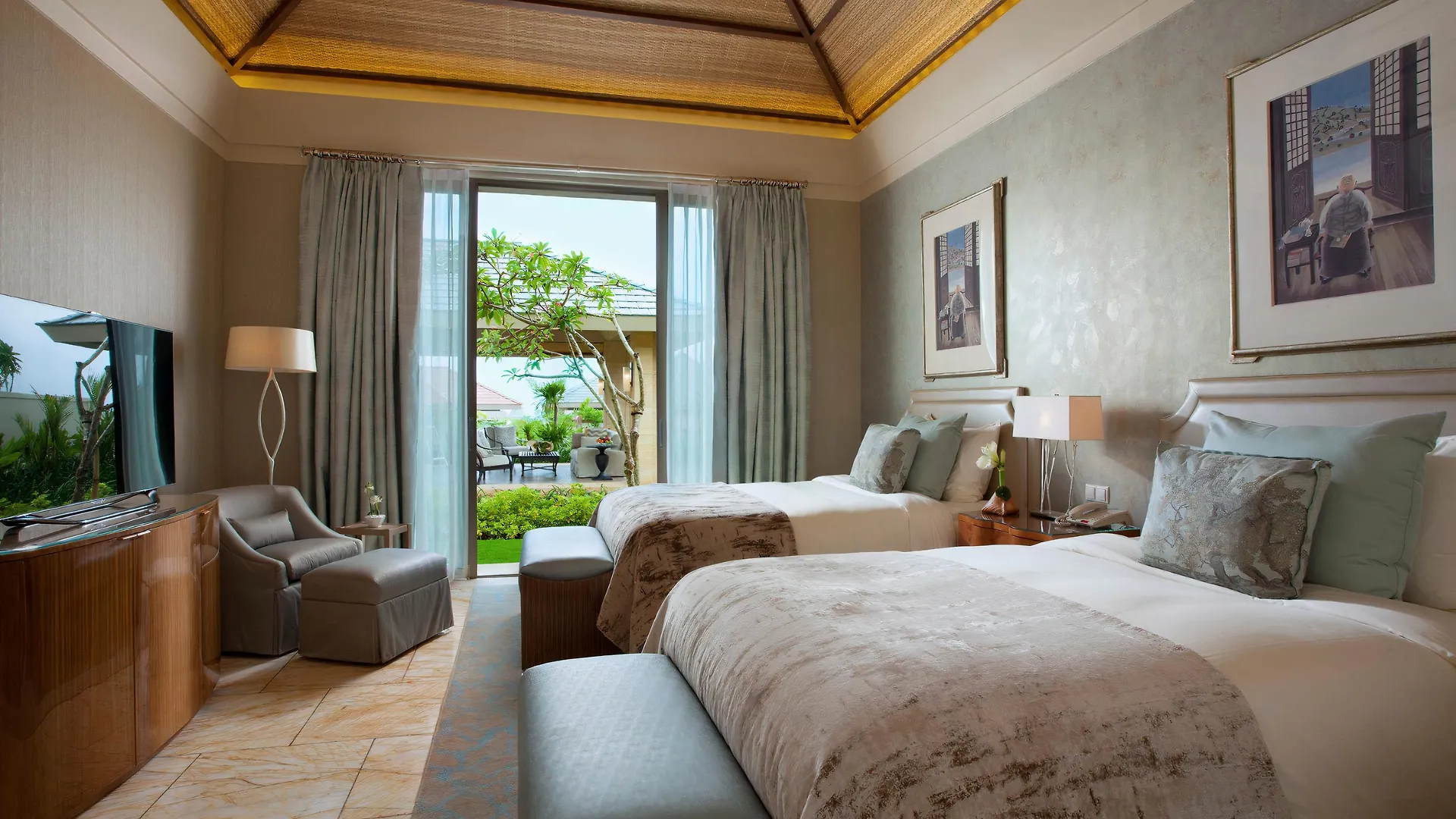 Mulia Villas Nusa Dua  Indonesia